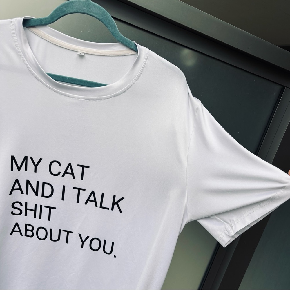 Oversized Cat Lover T-Shirt - Picture 2 of 3